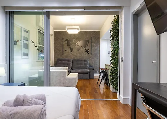 Apt Charmoso Completo Com Ar Condicionado No Leblon Rio de Janeiro
